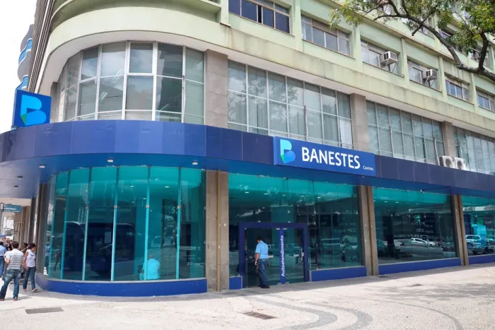 Banestes celebra 87 anos com anúncio de vantagens para clientes