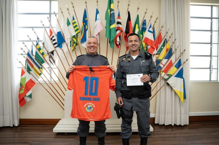 Comandante-geral recebe convite para a final da Liga da Segurança Pública do Espírito Santo de Futebol