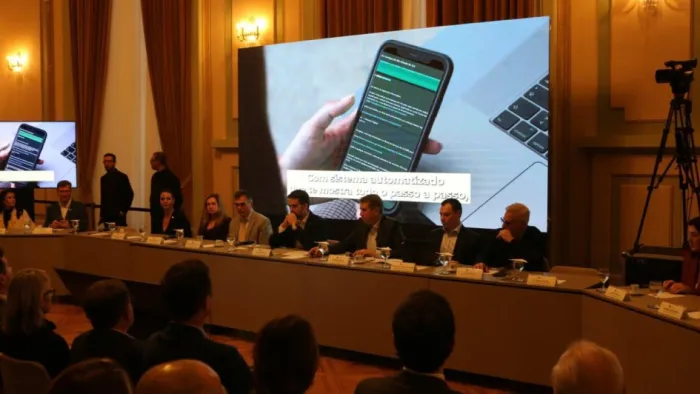 Serviço foi apresentado nesta terça, durante o ato que retomou o Conselho Estadual de Desburocratização e Empreendedorismo -Foto: Alexandre Farina/Ascom Sedec