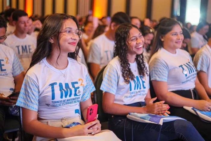 Governador premia mais de 200 estudantes vencedores do Torneio de Matemática das Escolas Estaduais nesta sexta-feira (23)