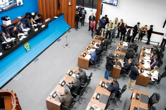 É no Plenário Júlio Maia que acontecem a apresentação e votação dos projetos de interesse social
