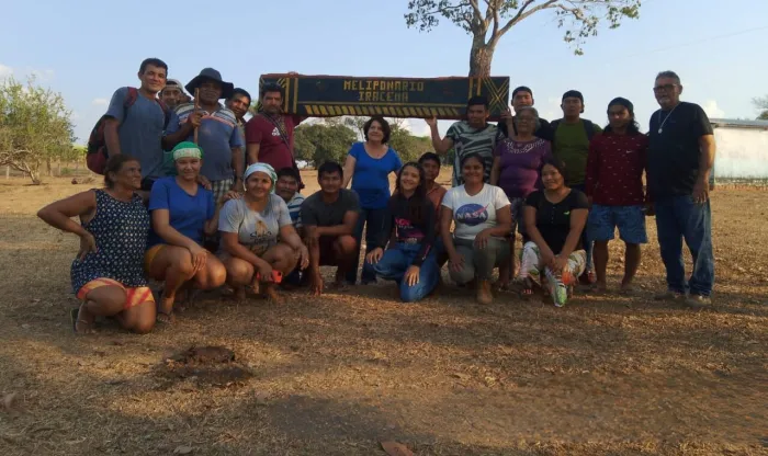 Em Assis Brasil, Estado realiza capacitação de boas práticas do mel com a participação de indígenas e produtores familiares