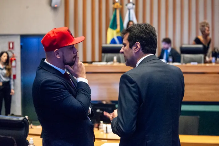 Operação policial contra gestores do Iges-DF leva à oposição a criticar o instituto