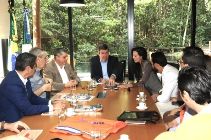 Deputado Paulo Corrêa participou de reunião representando a Assembleia Legislativa 