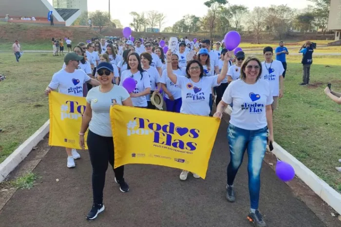 Caminhada pediu um basta à violência contra as mulheres