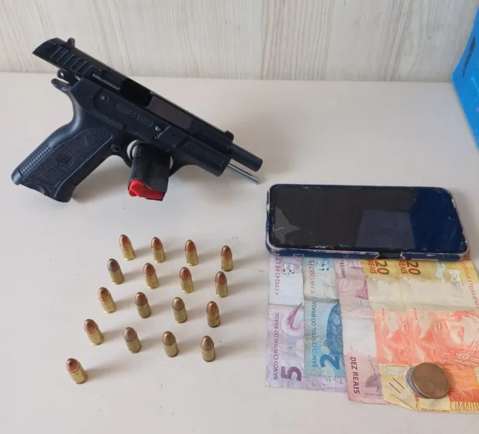 13ª CIA IND apreende arma durante operação preventiva em Vila Velha