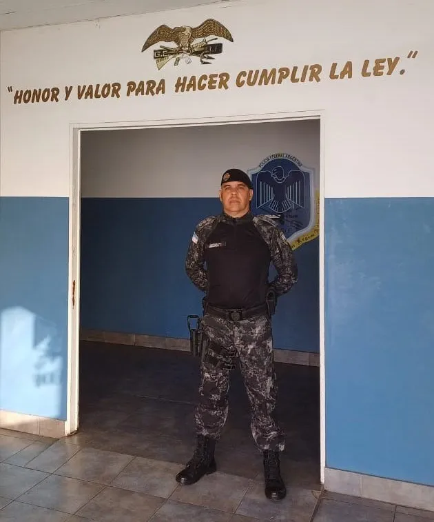 Oficial da PMES Participa do Curso de Negociador Policial na Argentina