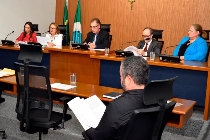 Durante a audiência de prestação de contas, os técnicos dos Poderes apresentaram dados como gasto com pessoal