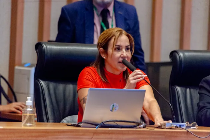 Distritais repercutem paralisações de categorias da saúde