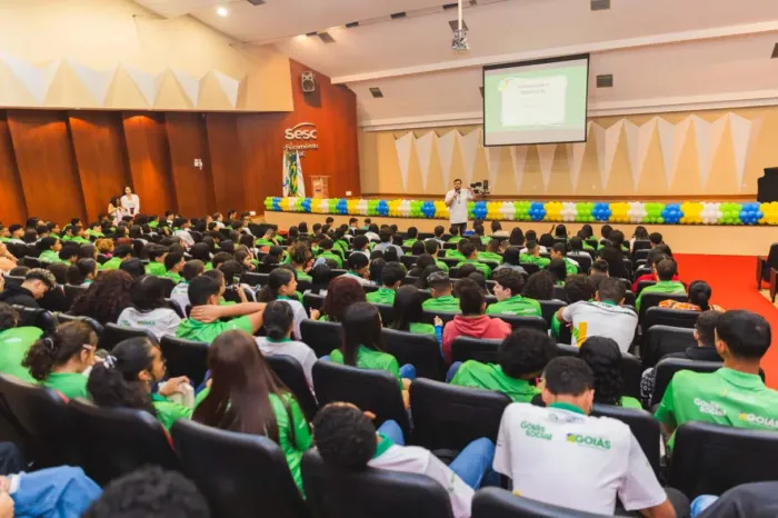 Competição quer estimular o ensino da matemática entre os jovens: candidatos contaram com aulas de reforço para realizarem as avaliações (Foto: Wagnas Cabral e Carol Costa)