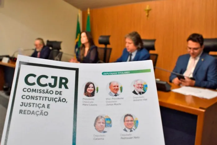CCJR é transmitida ao vivo e pode ser acompanhada no Plenarinho Nelito Câmara