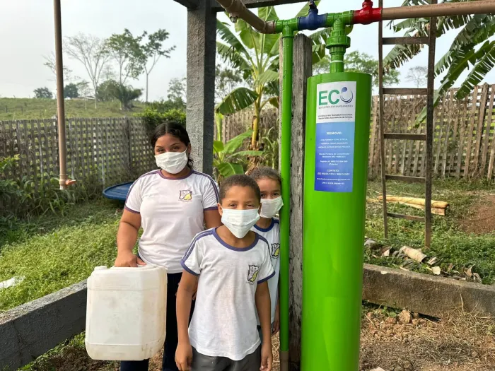 Para mitigar os impactos da seca, Estado instala filtros de água potável em comunidades de áreas protegidas