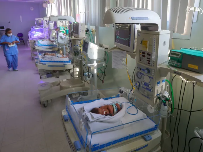 Santa Catarina chega a marca de 291 leitos de UTI abertos desde 2023