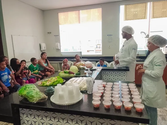 - A oficina foi destinada a famílias de crianças com Transtorno do Espectro Autista (TEA) atendidas na unidade (Foto: Divulgação)
