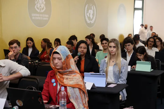 Jovens capixabas simulam acordo da ONU para questões climáticas na MiniCOP