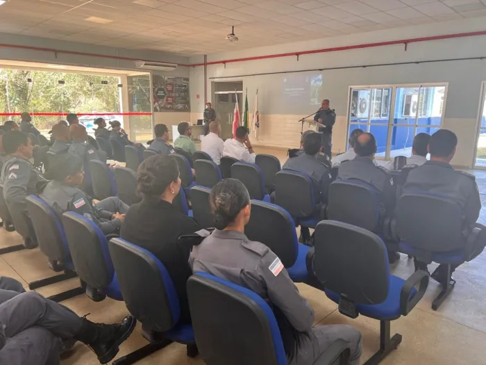 APM realiza cerimônia de entrega de auditório