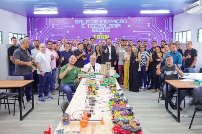 Aula Inaugural do Projeto Robótica Seduc + Tron prepara professores para o futuro