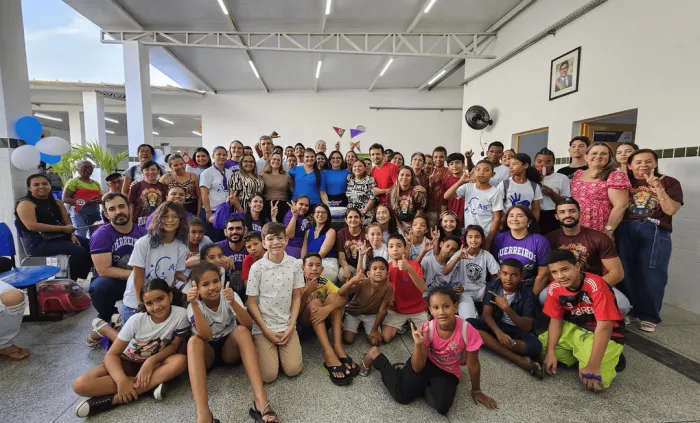 Centro celebra Dia Nacional do Surdo com gincana e festa para estudantes