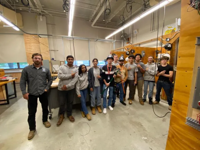 Intercambistas do Seduckathon exploram suas habilidades nas áreas de tecnologia, finanças e marketing nos EUA