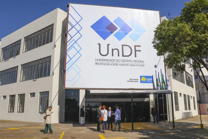 Deputados declaram apoio aos estudantes da UnDF por melhores condições