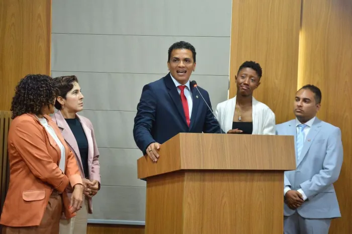 Coletivo Nós agradece pela reeleição