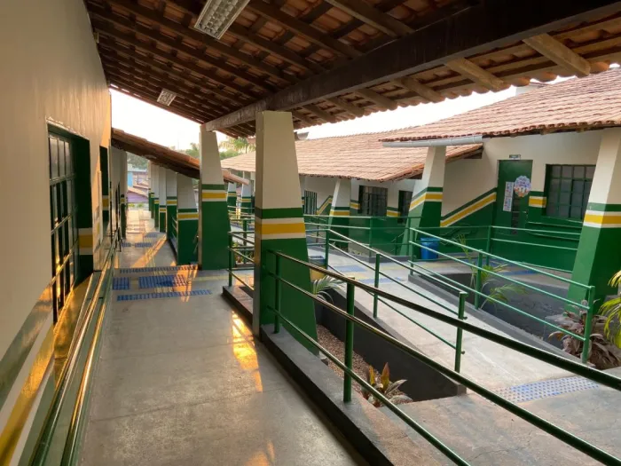 Obras: Comunidade comemora a entrega da Escola Tio Ming com revitalização completa