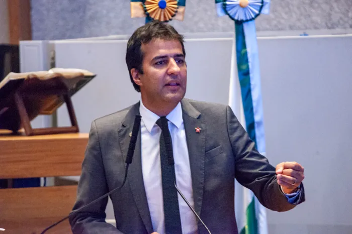 Comissão Geral debate situação de crianças e adolescentes egressos dos serviços de acolhimento