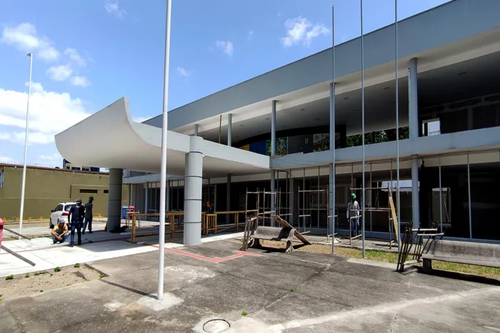 Reforma e ampliação da Biblioteca Municipal Arnold Silva avança em nova etapa