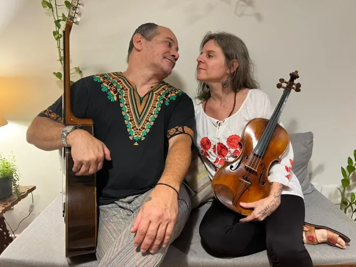 Duo Kanarô estreia primeiro álbum da carreira: conheça mais sobre o ‘Flora Divina’