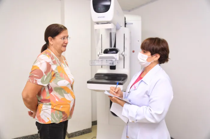 Governo alerta para prevenção e anuncia mutirão de mamografias e de consultas com mastologista