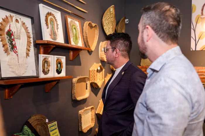 Governador Gladson Cameli prestigia reinauguração da Casa do Artesanato Acreano na Galeria Juvenal Antunes