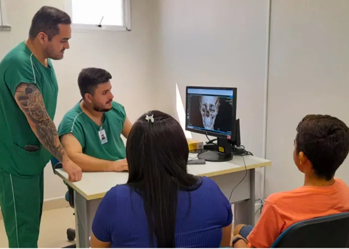 Cirurgia que recupera traumas na região da face resgata autoestima de pacientes no HRSC