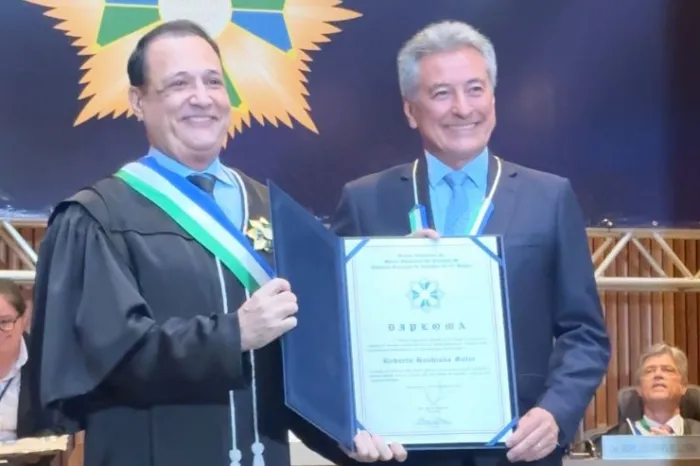 Hashioka é reconhecido por seu papel de liderança no Estado, consolidado por sua atuação parlamentar
