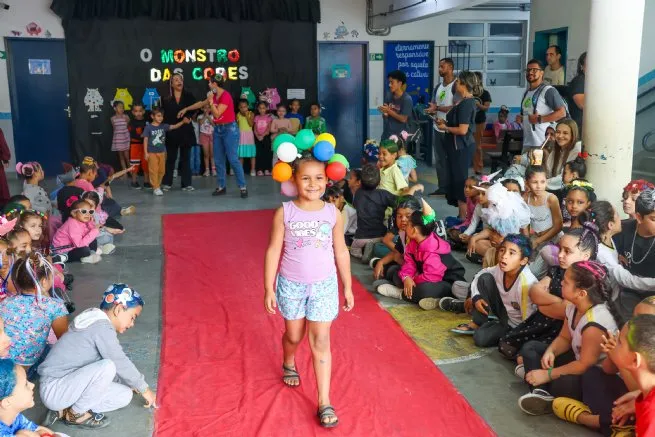 Escolas e creches de São Sebastião promovem Semana da Criança com brincadeiras e atividades lúdicas