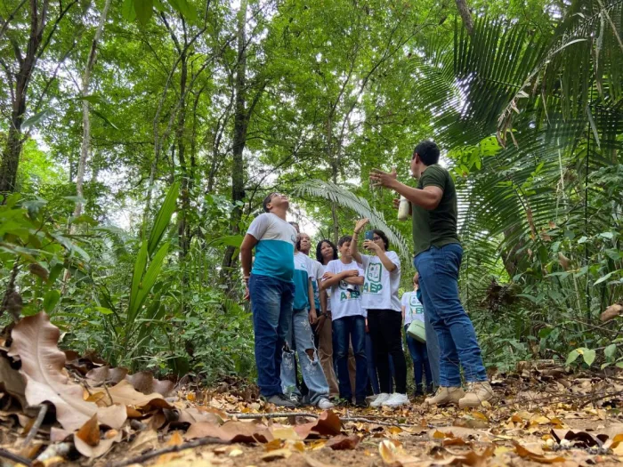 Meio Ambiente: Alunos da Escola João Anastácio de Queiroz participam de trilha ecológica com atividades práticas no IFPA Rural