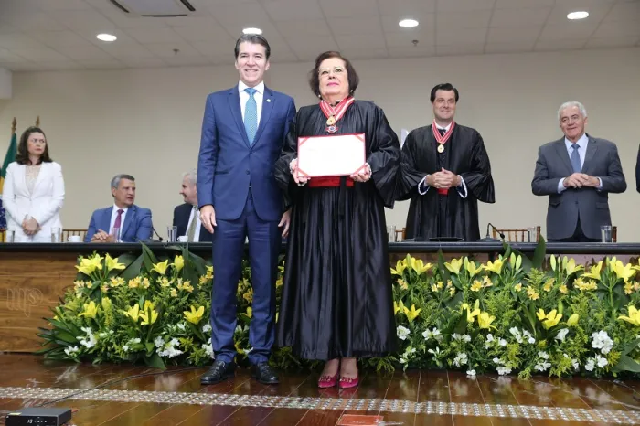 Ex-PGJ Norma Cavalcanti é condecorada com Medalha de Honra do CNPG