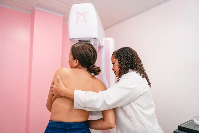 - Mutirão de exames de mamografia e consulta com o mastologista no Hospital de Oncologia do Maranhão (Foto: Israel Pontes)