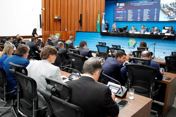 Deputados votam os projetos no Plenário Deputado Júlio Maia, da Assembleia Legislativa de Mato Grosso do Sul