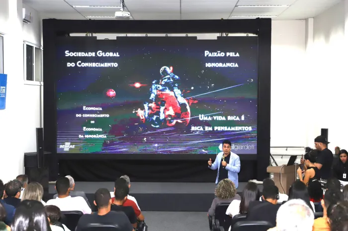 Feira Gurupi+Tech é aberta com palestra de Gil Giardelli sobre inovação e transformação digital no ecossistema legal