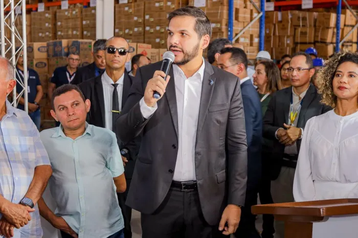 Seduc assina parceria com os Correios e fortalece logística de distribuição para Escolas Seduc no Piauí