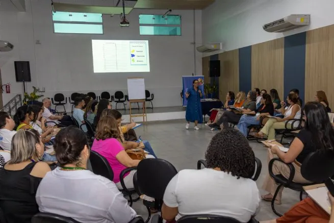 Secretaria da Educação de São Sebastião promove formação para fortalecimento de equipes