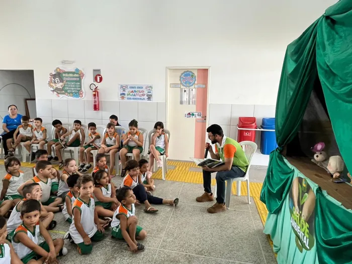 Programa AJA leva educação ambiental e arte para as escolas de Moraújo