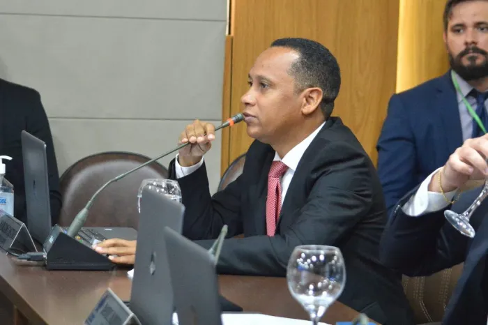 Marcos Castro propõe Dia Municipal de Conscientização sobre a Esclerose Múltipla