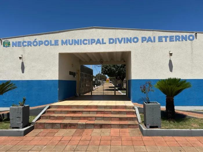 Prefeitura de Costa Rica prepara cemitérios municipais para visitação no Dia de...