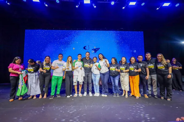 Corujão da Vitória: Seduc reúne 7 mil estudantes em última revisão do ano para o Enem 2024