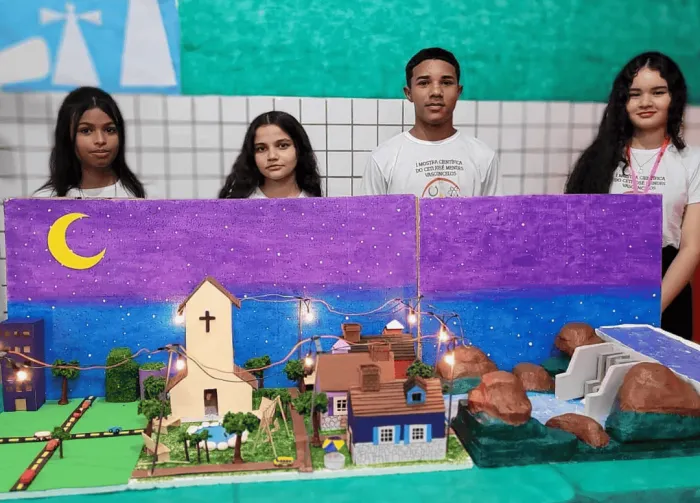 Ciência e Criatividade: estudantes protagonizam conhecimento na I Mostra Científica da escola José Mendes Vasconcelos