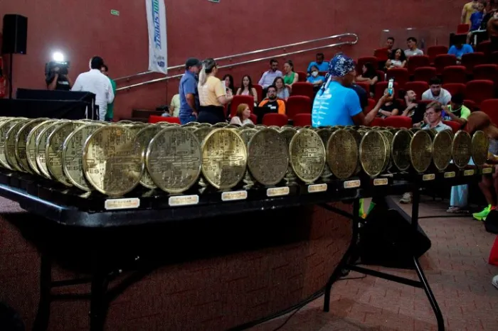 Evento encerrou o ciclo da segunda edição da Corrida dos Poderes; foram entregues 144 troféus por faixa etária