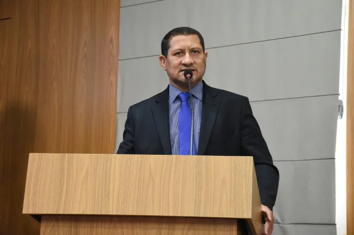 Marquinhos apresenta projeto de lei que propõe Passe Livre Estudantil em São Luís