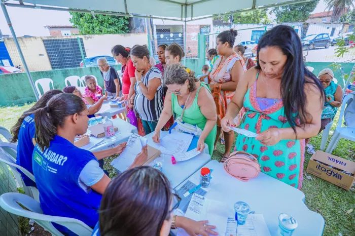 Sesau Fila Zero Itinerante leva atendimento à USF Parque das Mangabas
