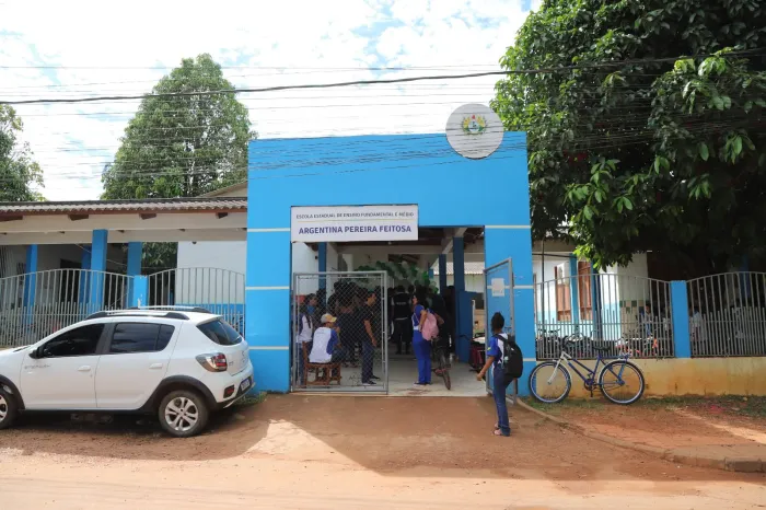 Aluna de Capixaba irá representar o Acre na fase nacional da Olimpíada de Eficiência Energética